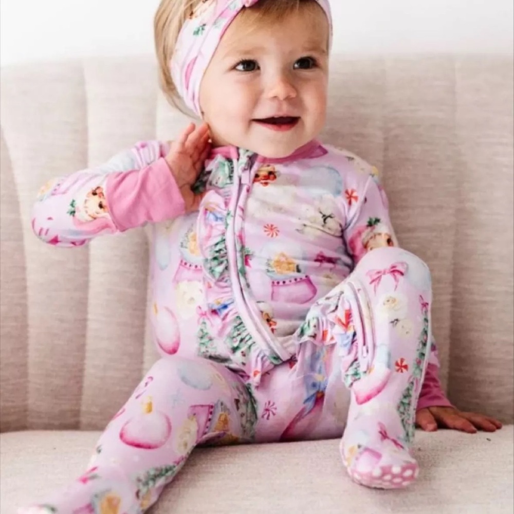 Bums and roses Merry little Pinkmas convertible romper